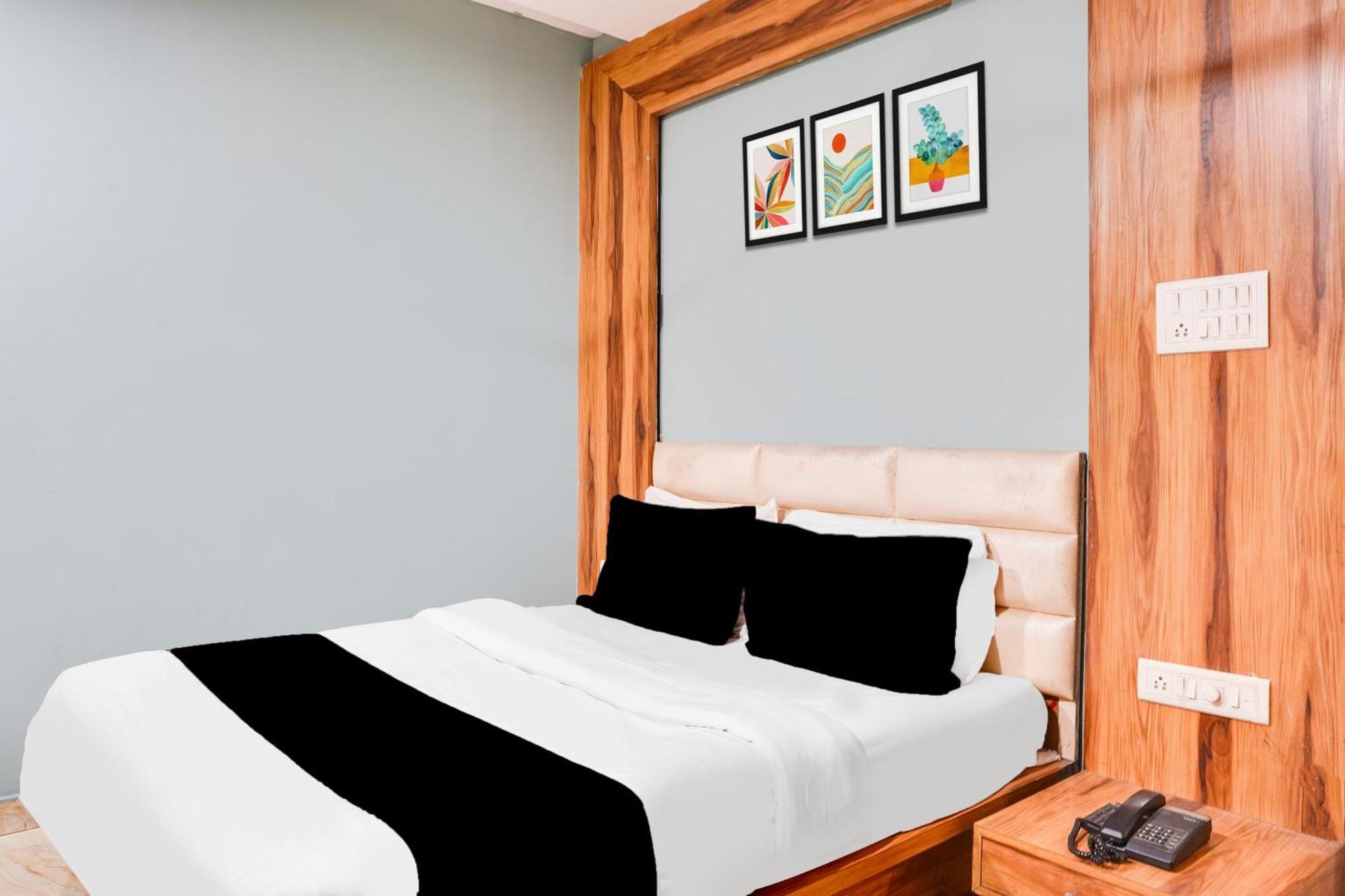 Hotel O Shri Vilas โบปาล ภายนอก รูปภาพ